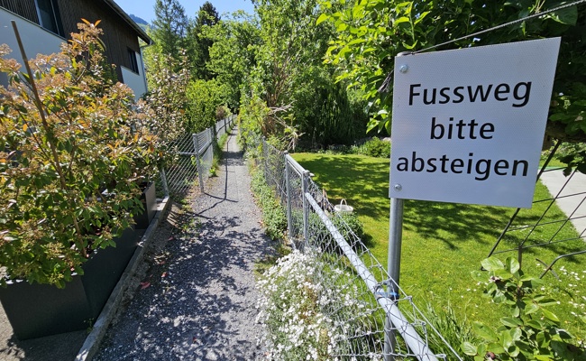 Hier stellt die Gemeinde kein Velo- und Töffli-Fahrverbot hin