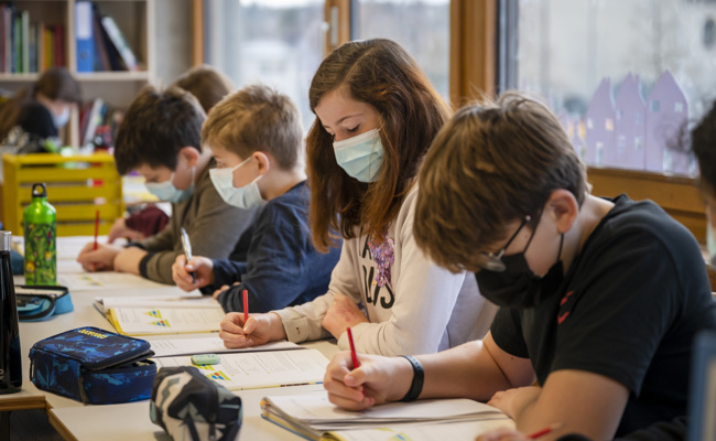 An den Primarschulen gab es von den Eltern wenig Kritik bezüglich der Maskenpflicht