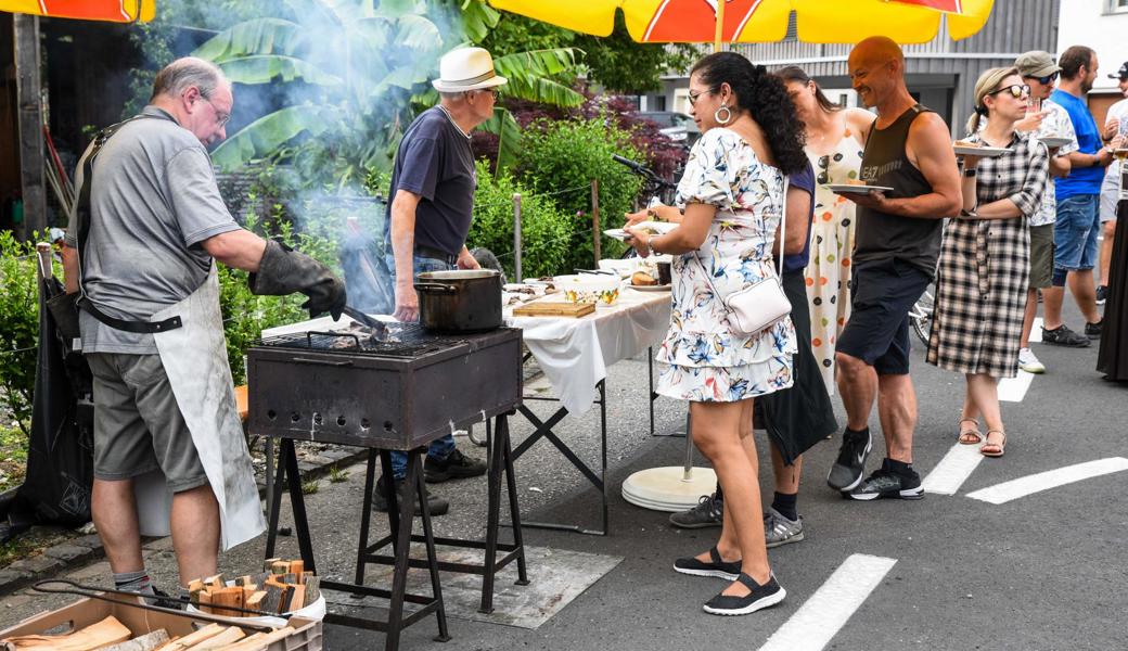 Gross war der Ansturm auf die Verpflegungsstände beim Ranser- und Oberräfiserfest.