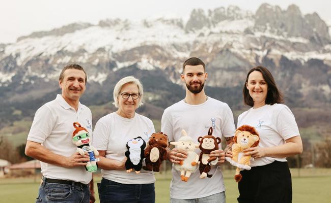 Wenn alle zusammenstehen für den Verein helpiS: Grosses Benefizkonzert mit Patric Scott