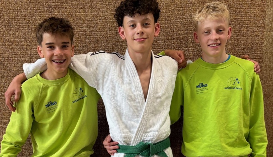Die drei U15-Judokas nach dem Wettkampf.