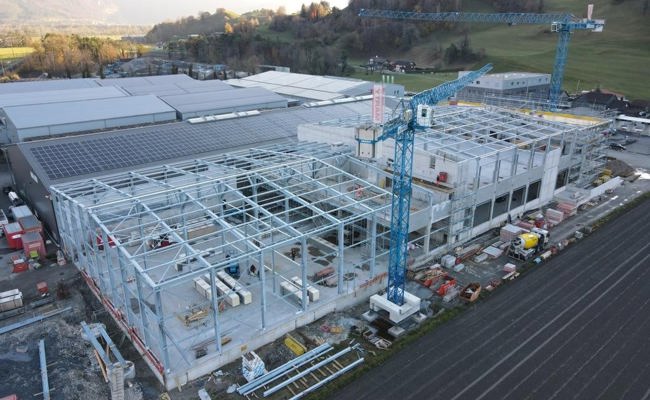 Bau einer neuen «Rüebli»-Halle schreitet zügig voran