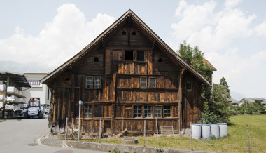 Zügelaktion: Eines der ältesten Häuser der Region erhält eine Zukunft