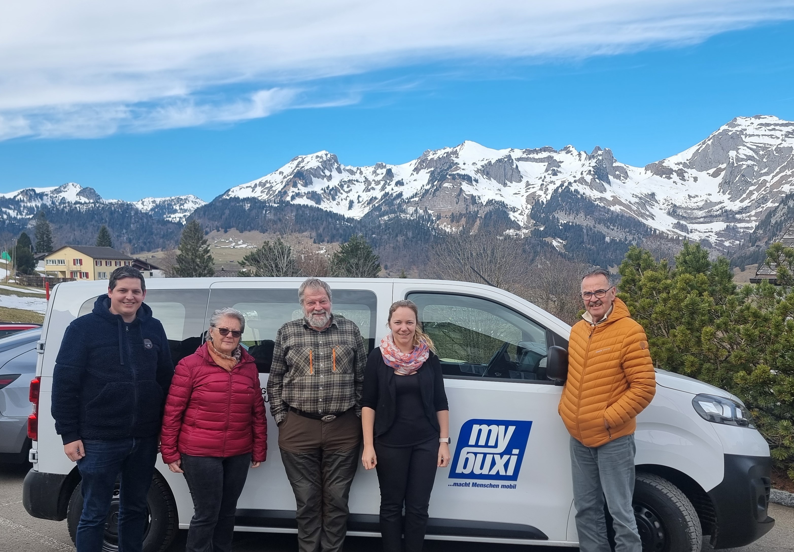 Mobilität dank Mybuxi-Rufbus, auch für junge Mitarbeitende