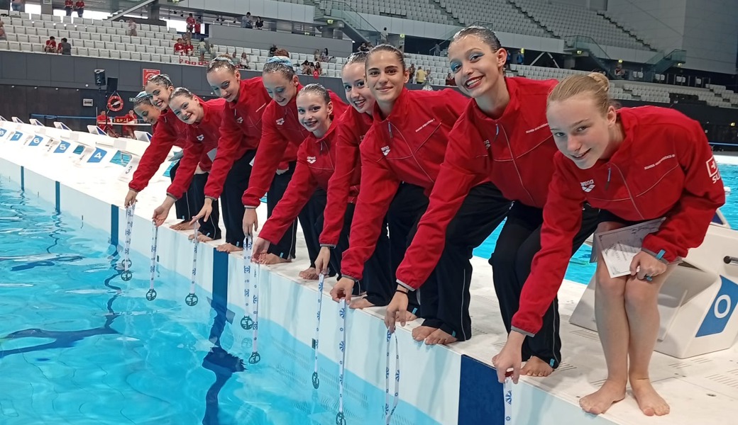 SC-Flös-Schwimmerinnen  holen Silber in Budapest