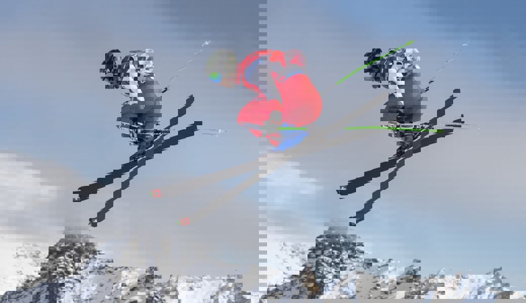  Greift diese Woche im Weltcup wieder an: Der Gamser Skicrosser Jonas Lenherr. 