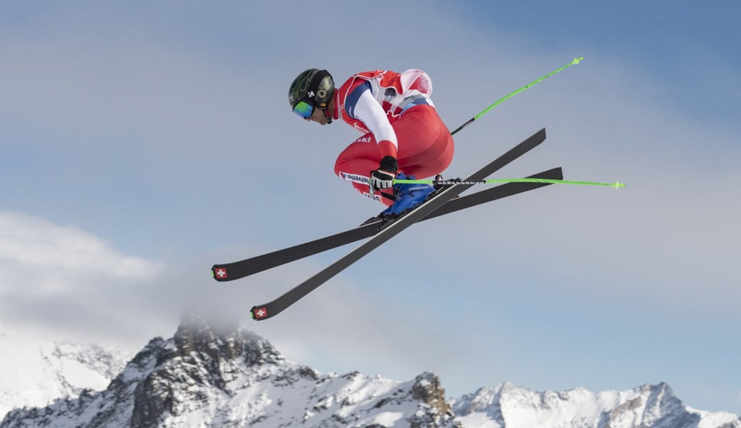  Greift diese Woche im Weltcup wieder an: Der Gamser Skicrosser Jonas Lenherr. 