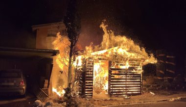 50'000 Franken Schaden: Geräteschuppen abgebrannt