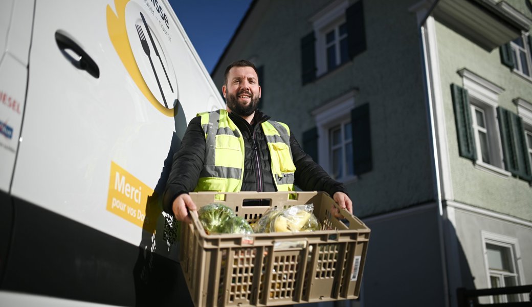 «Manchmal rufen verzweifelte Familienväter an»: Unterwegs mit der Schweizer Tafel Ostschweiz