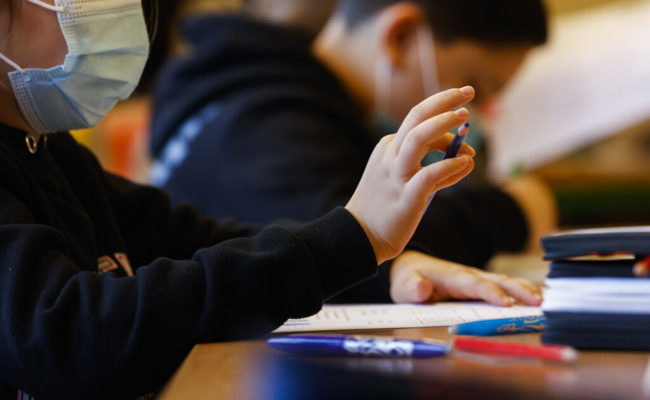 Der Widerstand gegen die Maskenpflicht in der Primarschule formiert sich