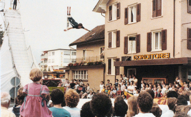 Als die Bahnhofstrasse zum Rummelplatz wurde