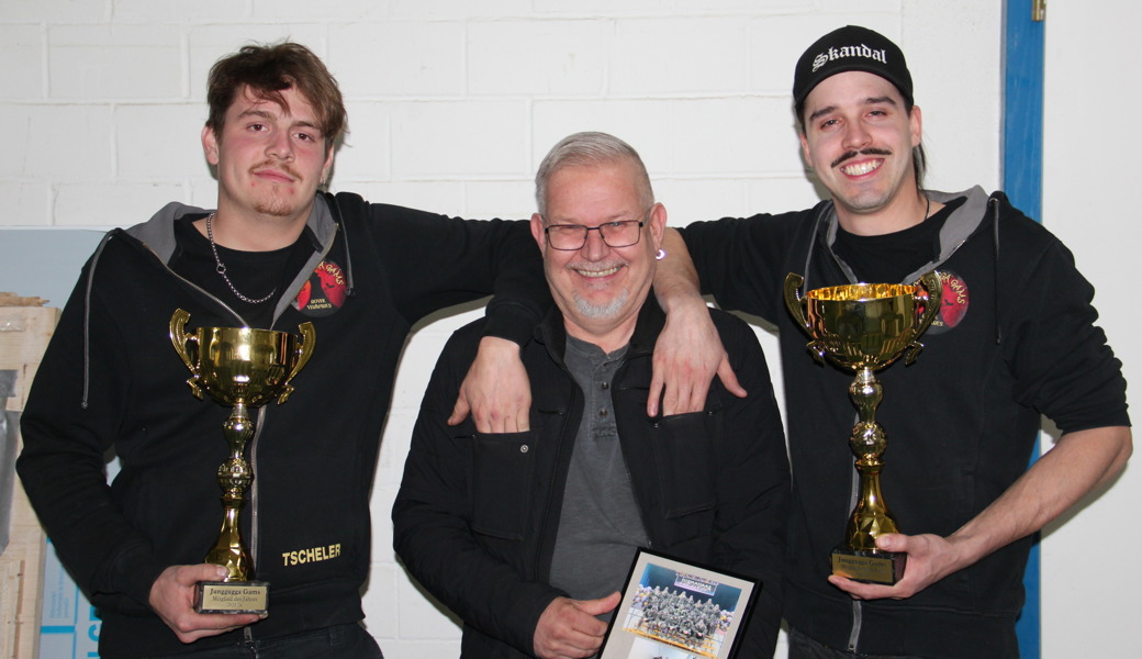 Von links: Mitglied des Jahres Mike Tinner, Oliver Gächter und der neue Präsident sowie das zweite Mitglied des Jahres Reto Lenherr.