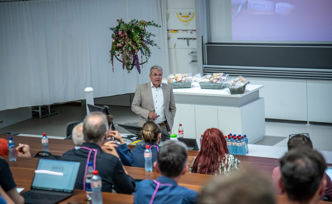 Die Fachhochschule OST fördert Swiss Made