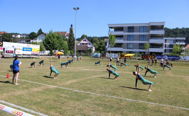 75 Mitglieder des STV Gams erfreuten sich am Saisonabschluss