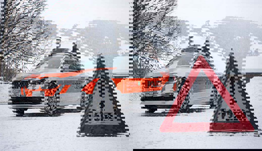  Die Öffentlichkeit möchte und darf im Bild sein: Mit der Nennung von Nationalitäten bei Tätern und Tatverdächtigen in Polizeimeldungen setzt sich die Politik auseinander. Symbolbild: Kapo SG