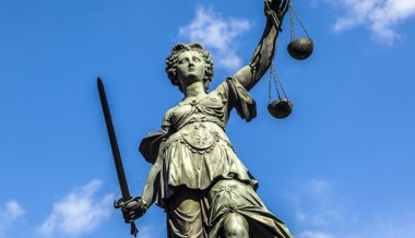 39-jähriger Deutscher wollte Ex-Freundin töten: Kreisgericht verhängt Haftstrafe und Landesverweis