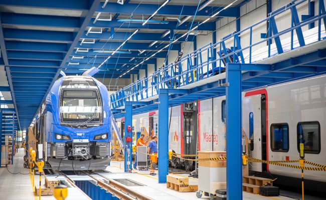 «Mehrere hundert neue Stellen»: Stadler treibt den Ausbauplan für sein Werk im Rheintal voran