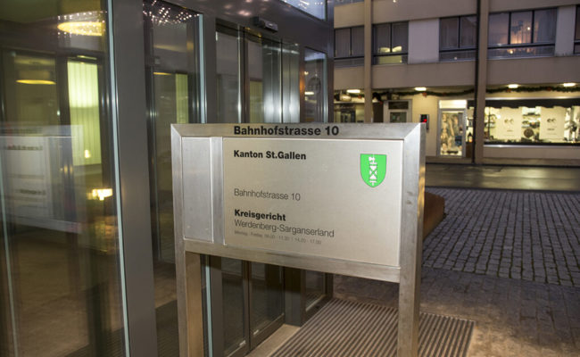 Die eigene Frau brutal getötet: Anklage fordert zwölf Jahre Haft und sieben Jahre Landesverweis