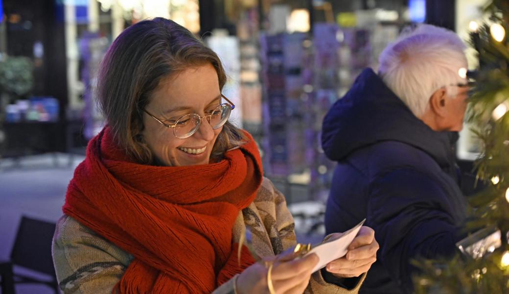 Wunschbaum: 423 Chancen, Menschen eine Freude zu bereiten