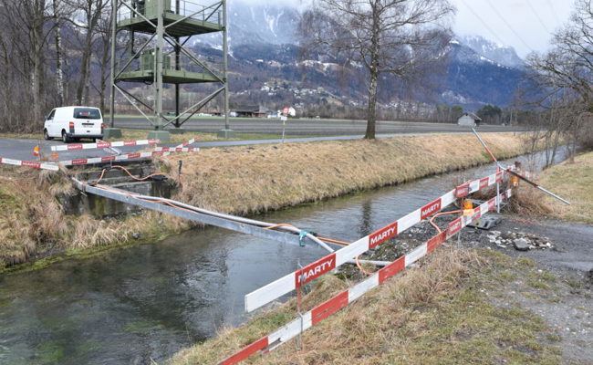 Der Ersatz für eingestürzten Brücke über den Binnenkanal beschäftigt nun auch die Gemeinde