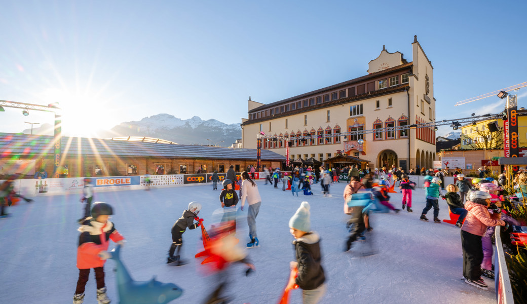 Familienspass am «Hello Family»-Nachmittag bei «Vaduz on Ice».