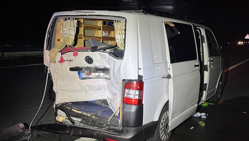 Der Schaden an beiden Fahrzeugen beträgt rund 40'000 Franken.