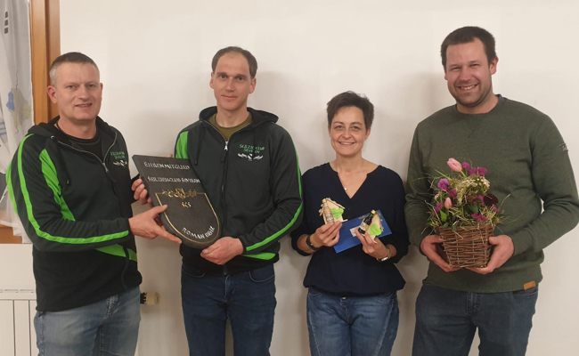 Hauptversammlung Seilziehclub Sevelen: Rücktritte und eine verdiente Ehrung