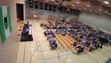 Ein kleiner Krimi an der Bürgerversammlung: Die Stadt soll eine Schuldenbremse erhalten