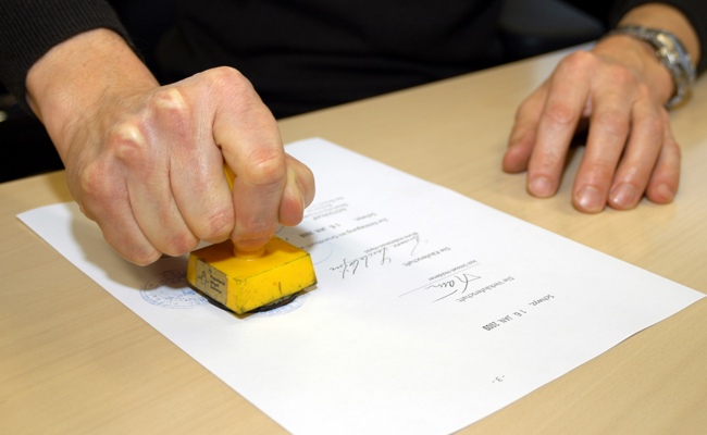 Lange Wartezeiten: Das Grundbuchamt soll effizienter werden