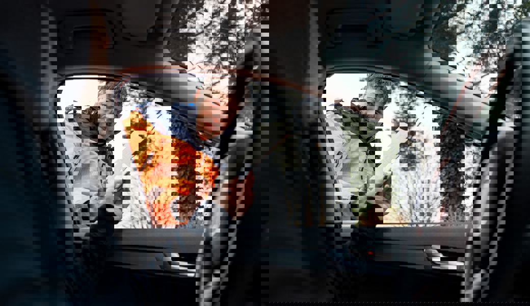 Der Lenker hatte einen Pfus gemacht: Die Pannenhilfe verrichtete ihre Arbeit.