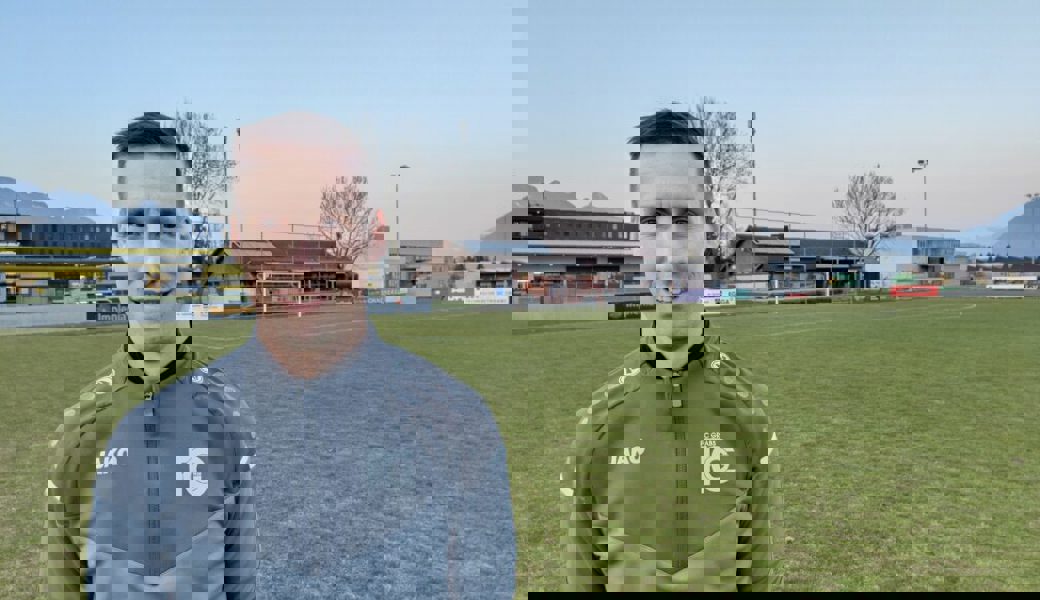  Thomas Eggenberger hat zwar den Rücktritt als Grabs-Trainer gegeben, dem Fussballplatz Mühlbach hält er aber die Treue. 