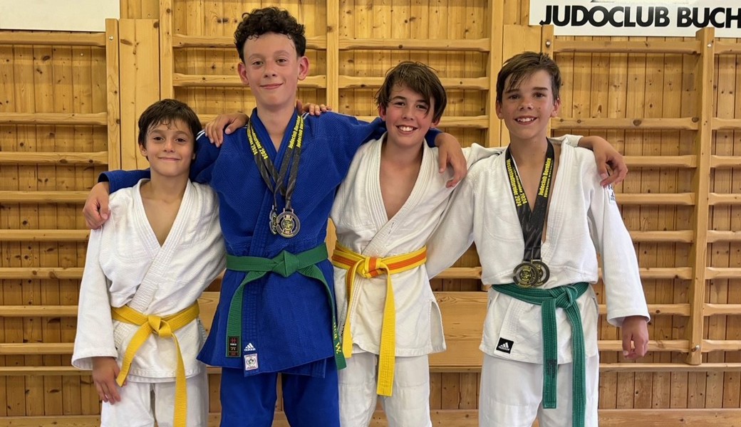 Vier der fünf erfolgreichen Buchser Judokas.