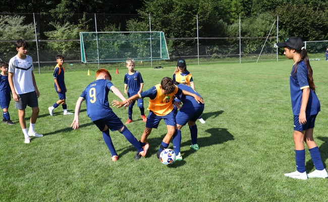 Fussballcamp: Grosse Leidenschaft auf der Rheinau