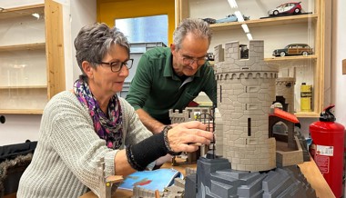 Einmal wieder Kind sein: Dabei beim Aufbau der Playmobil- und Lego-Ausstellung