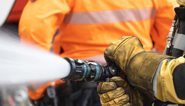 Brand möglicherweise durch Kerze ausgelöst