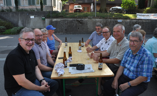 Gute Laune, gute Würste, gute Gespräche