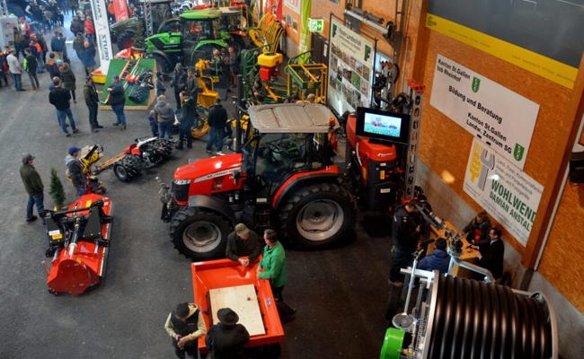 Die erste Landtechnikmesse in der Markthalle fand grossen Anklang beim Publikum
