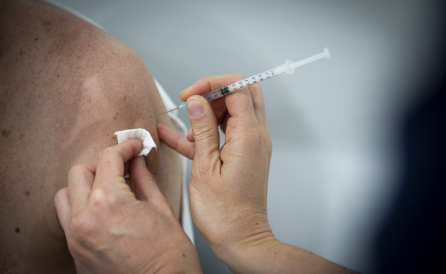 Impfpflicht: Kritik an Zwang, Appelle an Gelassenheit