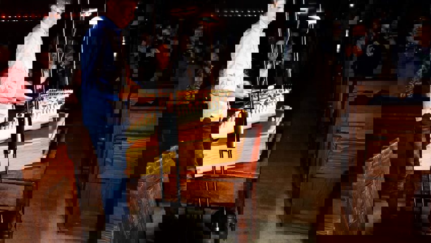  Fabio Wenk am Hackbrett spielt «Üsers Ländli».