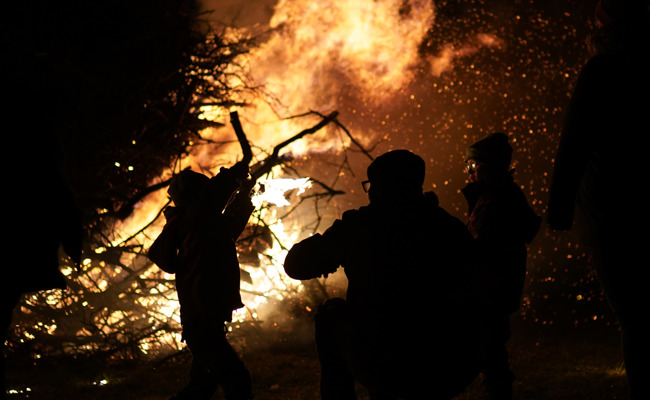 Kaum ist der Winter da, soll er wieder gehen: Am Sonntag wurde dem Winter den Garaus gemacht