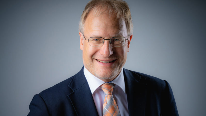  <br />Eduard Neuhaus, Gemeindepräsident Sevelen. 