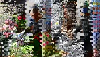 Wichtigster Tag im Jahr: Hunderte Blumensträusse für den Valentinstag