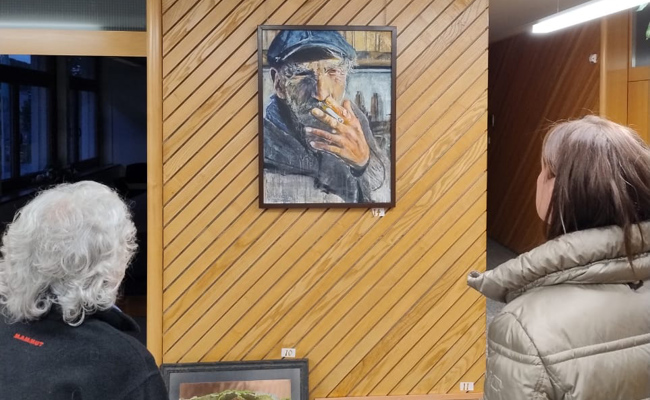 Erfolgreiche Vernissage lokaler Künstler im Rathaus