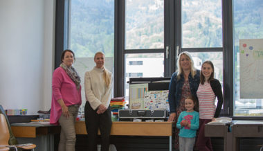 Per Koffer in die deutsche Sprache: Der Verein Humanitäre Nothilfe Ukraine weitet sein Hilfsangebot aus