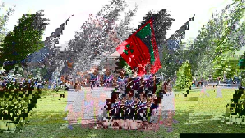 Die jungen Azmööslerinnen zeigten am Eidgenössischen Turnfest ein Programm mit anspruchsvollen Elementen.