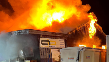 Abgebrannte Schreinerei durch Neubau ersetzt