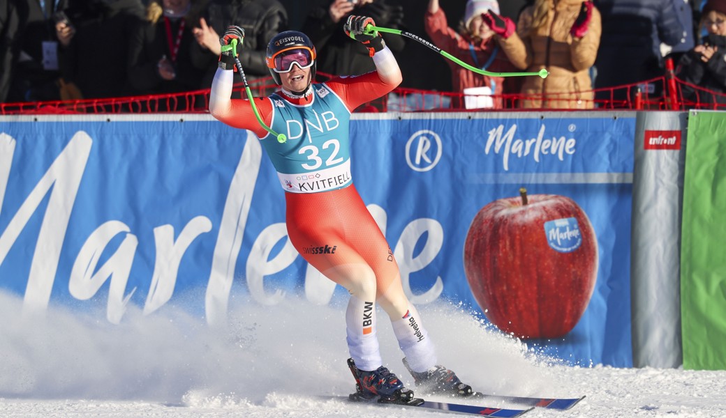 Jubel über Platz neun in der Abfahrt von Kvitfjell (Norwegen): Es war die beste Platzierung von Josua Mettler im Winter 2023/24 und seiner Karriere.