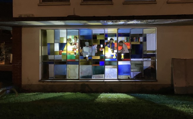 Gläserne Wirtshausszene erwacht wieder zum Leben