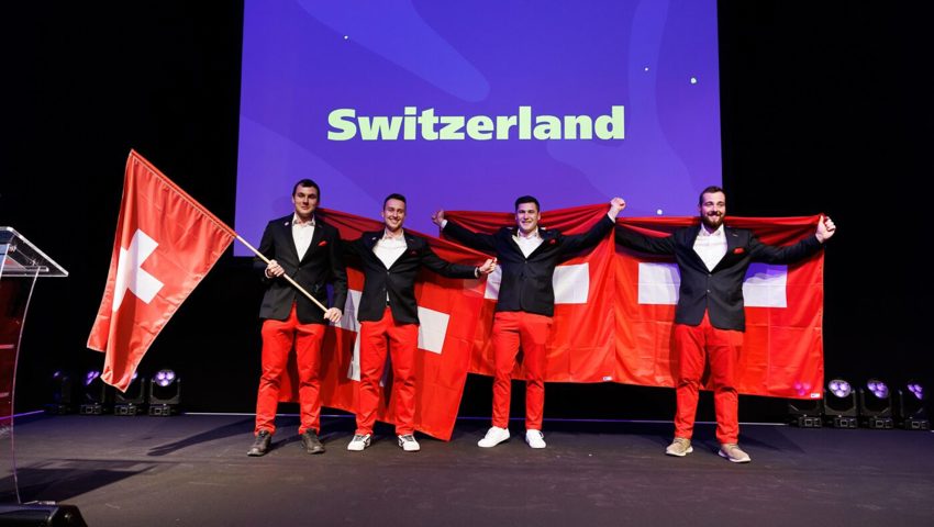  Die Schweizer Delegation in Salzburg: Pascal Hofstetter aus Wildhaus (zweiter von rechts) bringt eine Bronzemedaille nach Hause.