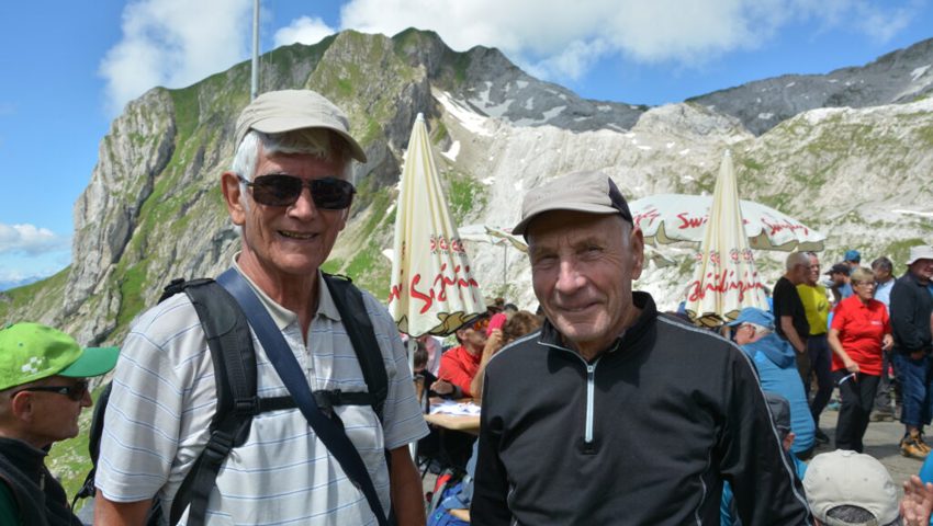 Hanspeter Steidle (links) und Ernst Naef, waren die ältesten Teilnehmer. Hanspeter Steidle (links) und Ernst Naef, waren die ältesten Teilnehmer.